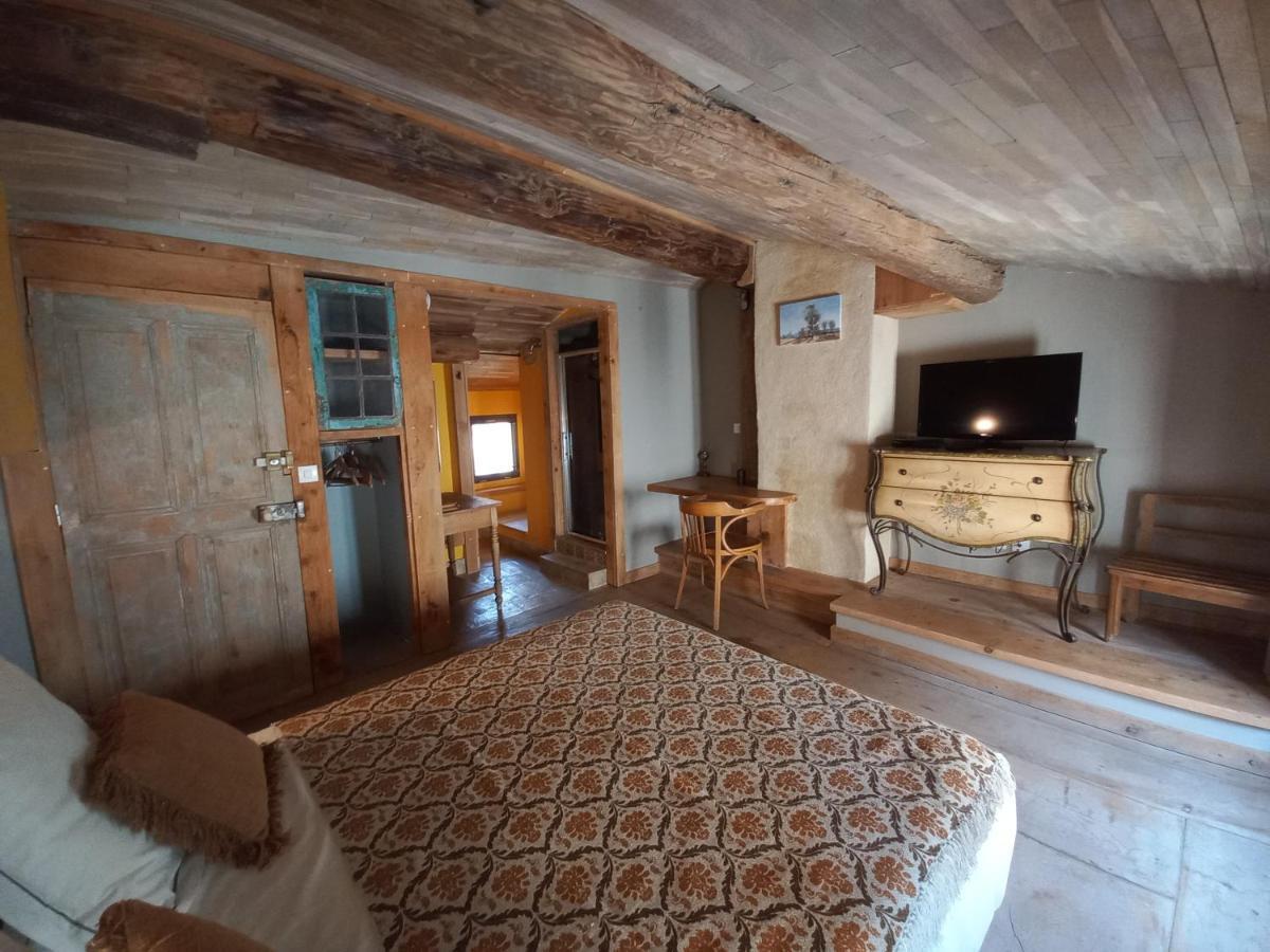 La Casa De Boulbon Hotell Eksteriør bilde